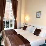 Temple Bar Townhouse ホテル 2*