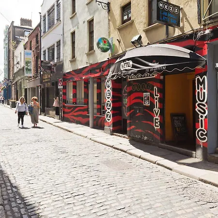 Temple Bar Townhouse 2*