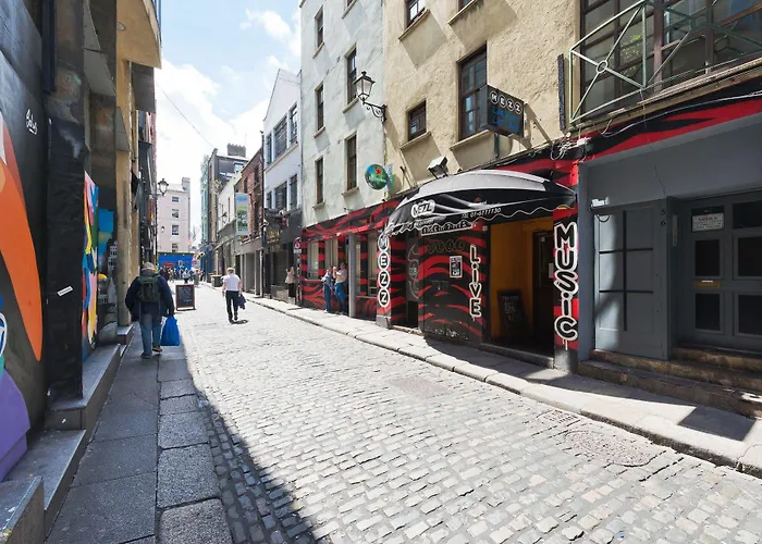 Отель Temple Bar Townhouse