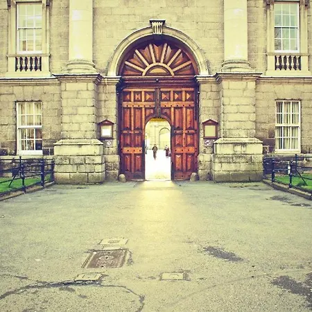 Temple Bar Townhouse Hotel 2*