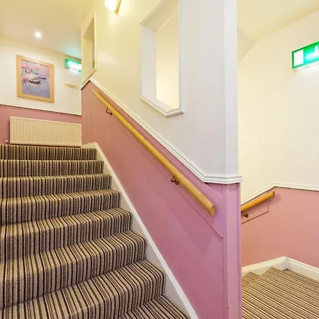 Temple Bar Townhouse فندق