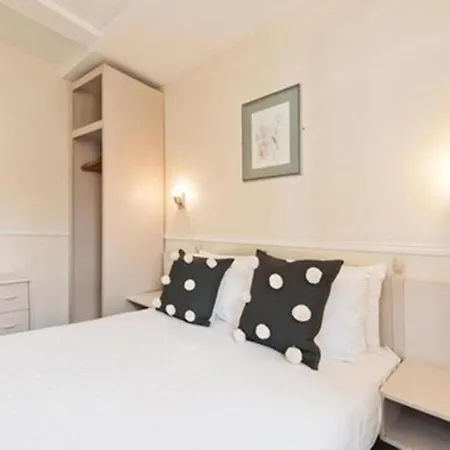 Temple Bar Townhouse Hotel Dublin