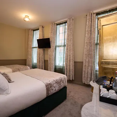 Temple Bar Townhouse 2* دبلن