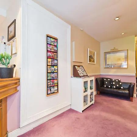 Temple Bar Townhouse Hotel 2*
